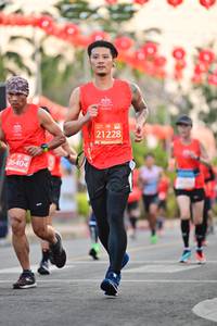 BIB: 21228, 26404
                            <button type="button" onclick="openModal(10784055)" class="btn btn-primary btn-sm float-right btn-popup" data-toggle="modal" data-target=".modal-high-quality">
                        <i class="fas fa-shopping-cart"></i> Add to Cart
                    </button>
                                            <button type="button" onclick="isThisMe(10784055, true)" class="btn btn-success btn-sm float-right btn-popup btn-isme hidden" data-toggle="tooltip" data-placement="bottom" title="นี่คือรูปของคุณใช่ไหม คลิกที่นี่เพื่อเอาเข้าอัลบั้ม">
                        <i class="fas fa-plus"></i> Add to album
                    </button>
                    <button type="button" onclick="isThisMe(10784055, false)" class="btn btn-warning btn-sm float-right btn-popup btn-isnotme hidden">
                        <i class="fas fa-ban"></i> Remove from album
                    </button>
