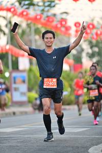 BIB: 27403
                            <button type="button" onclick="openModal(10778286)" class="btn btn-primary btn-sm float-right btn-popup" data-toggle="modal" data-target=".modal-high-quality">
                        <i class="fas fa-shopping-cart"></i> Add to Cart
                    </button>
                                            <button type="button" onclick="isThisMe(10778286, true)" class="btn btn-success btn-sm float-right btn-popup btn-isme hidden" data-toggle="tooltip" data-placement="bottom" title="นี่คือรูปของคุณใช่ไหม คลิกที่นี่เพื่อเอาเข้าอัลบั้ม">
                        <i class="fas fa-plus"></i> Add to album
                    </button>
                    <button type="button" onclick="isThisMe(10778286, false)" class="btn btn-warning btn-sm float-right btn-popup btn-isnotme hidden">
                        <i class="fas fa-ban"></i> Remove from album
                    </button>