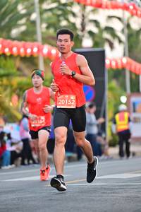 BIB: 20152, 0184
                            <button type="button" onclick="openModal(10764338)" class="btn btn-primary btn-sm float-right btn-popup" data-toggle="modal" data-target=".modal-high-quality">
                        <i class="fas fa-shopping-cart"></i> Add to Cart
                    </button>
                                            <button type="button" onclick="isThisMe(10764338, true)" class="btn btn-success btn-sm float-right btn-popup btn-isme hidden" data-toggle="tooltip" data-placement="bottom" title="นี่คือรูปของคุณใช่ไหม คลิกที่นี่เพื่อเอาเข้าอัลบั้ม">
                        <i class="fas fa-plus"></i> Add to album
                    </button>
                    <button type="button" onclick="isThisMe(10764338, false)" class="btn btn-warning btn-sm float-right btn-popup btn-isnotme hidden">
                        <i class="fas fa-ban"></i> Remove from album
                    </button>