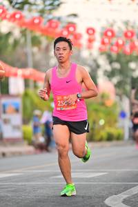 BIB: 250
                            <button type="button" onclick="openModal(10772741)" class="btn btn-primary btn-sm float-right btn-popup" data-toggle="modal" data-target=".modal-high-quality">
                        <i class="fas fa-shopping-cart"></i> Add to Cart
                    </button>
                                            <button type="button" onclick="isThisMe(10772741, true)" class="btn btn-success btn-sm float-right btn-popup btn-isme hidden" data-toggle="tooltip" data-placement="bottom" title="นี่คือรูปของคุณใช่ไหม คลิกที่นี่เพื่อเอาเข้าอัลบั้ม">
                        <i class="fas fa-plus"></i> Add to album
                    </button>
                    <button type="button" onclick="isThisMe(10772741, false)" class="btn btn-warning btn-sm float-right btn-popup btn-isnotme hidden">
                        <i class="fas fa-ban"></i> Remove from album
                    </button>