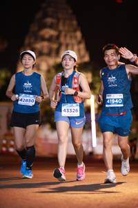 BIB: 42850, 41940, 43326
                            <button type="button" onclick="openModal(15423348)" class="btn btn-primary btn-sm float-right btn-popup" data-toggle="modal" data-target=".modal-high-quality">
                        <i class="fas fa-shopping-cart"></i> Add to Cart
                    </button>
                                            <button type="button" onclick="isThisMe(15423348, true)" class="btn btn-success btn-sm float-right btn-popup btn-isme hidden" data-toggle="tooltip" data-placement="bottom" title="นี่คือรูปของคุณใช่ไหม คลิกที่นี่เพื่อเอาเข้าอัลบั้ม">
                        <i class="fas fa-plus"></i> Add to album
                    </button>
                    <button type="button" onclick="isThisMe(15423348, false)" class="btn btn-warning btn-sm float-right btn-popup btn-isnotme hidden">
                        <i class="fas fa-ban"></i> Remove from album
                    </button>