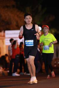 BIB: 40443
                            <button type="button" onclick="openModal(15419966)" class="btn btn-primary btn-sm float-right btn-popup" data-toggle="modal" data-target=".modal-high-quality">
                        <i class="fas fa-shopping-cart"></i> Add to Cart
                    </button>
                                            <button type="button" onclick="isThisMe(15419966, true)" class="btn btn-success btn-sm float-right btn-popup btn-isme hidden" data-toggle="tooltip" data-placement="bottom" title="นี่คือรูปของคุณใช่ไหม คลิกที่นี่เพื่อเอาเข้าอัลบั้ม">
                        <i class="fas fa-plus"></i> Add to album
                    </button>
                    <button type="button" onclick="isThisMe(15419966, false)" class="btn btn-warning btn-sm float-right btn-popup btn-isnotme hidden">
                        <i class="fas fa-ban"></i> Remove from album
                    </button>