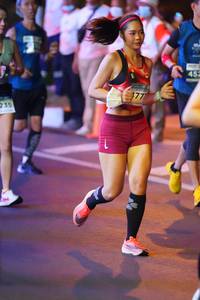 BIB: 452, 235
                            <button type="button" onclick="openModal(13777525)" class="btn btn-primary btn-sm float-right btn-popup" data-toggle="modal" data-target=".modal-high-quality">
                        <i class="fas fa-shopping-cart"></i> Add to Cart
                    </button>
                                            <button type="button" onclick="isThisMe(13777525, true)" class="btn btn-success btn-sm float-right btn-popup btn-isme hidden" data-toggle="tooltip" data-placement="bottom" title="นี่คือรูปของคุณใช่ไหม คลิกที่นี่เพื่อเอาเข้าอัลบั้ม">
                        <i class="fas fa-plus"></i> Add to album
                    </button>
                    <button type="button" onclick="isThisMe(13777525, false)" class="btn btn-warning btn-sm float-right btn-popup btn-isnotme hidden">
                        <i class="fas fa-ban"></i> Remove from album
                    </button>