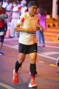 BIB: 
                            <button type="button" onclick="openModal(13776038)" class="btn btn-primary btn-sm float-right btn-popup" data-toggle="modal" data-target=".modal-high-quality">
                        <i class="fas fa-shopping-cart"></i> Add to Cart
                    </button>
                                            <button type="button" onclick="isThisMe(13776038, true)" class="btn btn-success btn-sm float-right btn-popup btn-isme hidden" data-toggle="tooltip" data-placement="bottom" title="นี่คือรูปของคุณใช่ไหม คลิกที่นี่เพื่อเอาเข้าอัลบั้ม">
                        <i class="fas fa-plus"></i> Add to album
                    </button>
                    <button type="button" onclick="isThisMe(13776038, false)" class="btn btn-warning btn-sm float-right btn-popup btn-isnotme hidden">
                        <i class="fas fa-ban"></i> Remove from album
                    </button>