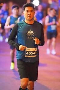 BIB: 2021, 45549
                            <button type="button" onclick="openModal(13776217)" class="btn btn-primary btn-sm float-right btn-popup" data-toggle="modal" data-target=".modal-high-quality">
                        <i class="fas fa-shopping-cart"></i> Add to Cart
                    </button>
                                            <button type="button" onclick="isThisMe(13776217, true)" class="btn btn-success btn-sm float-right btn-popup btn-isme hidden" data-toggle="tooltip" data-placement="bottom" title="นี่คือรูปของคุณใช่ไหม คลิกที่นี่เพื่อเอาเข้าอัลบั้ม">
                        <i class="fas fa-plus"></i> Add to album
                    </button>
                    <button type="button" onclick="isThisMe(13776217, false)" class="btn btn-warning btn-sm float-right btn-popup btn-isnotme hidden">
                        <i class="fas fa-ban"></i> Remove from album
                    </button>