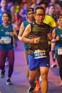 BIB: 805, 45144
                            <button type="button" onclick="openModal(13776828)" class="btn btn-primary btn-sm float-right btn-popup" data-toggle="modal" data-target=".modal-high-quality">
                        <i class="fas fa-shopping-cart"></i> Add to Cart
                    </button>
                                            <button type="button" onclick="isThisMe(13776828, true)" class="btn btn-success btn-sm float-right btn-popup btn-isme hidden" data-toggle="tooltip" data-placement="bottom" title="นี่คือรูปของคุณใช่ไหม คลิกที่นี่เพื่อเอาเข้าอัลบั้ม">
                        <i class="fas fa-plus"></i> Add to album
                    </button>
                    <button type="button" onclick="isThisMe(13776828, false)" class="btn btn-warning btn-sm float-right btn-popup btn-isnotme hidden">
                        <i class="fas fa-ban"></i> Remove from album
                    </button>