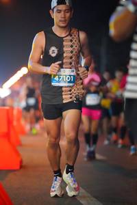 BIB: 47101
                            <button type="button" onclick="openModal(13770993)" class="btn btn-primary btn-sm float-right btn-popup" data-toggle="modal" data-target=".modal-high-quality">
                        <i class="fas fa-shopping-cart"></i> Add to Cart
                    </button>
                                            <button type="button" onclick="isThisMe(13770993, true)" class="btn btn-success btn-sm float-right btn-popup btn-isme hidden" data-toggle="tooltip" data-placement="bottom" title="นี่คือรูปของคุณใช่ไหม คลิกที่นี่เพื่อเอาเข้าอัลบั้ม">
                        <i class="fas fa-plus"></i> Add to album
                    </button>
                    <button type="button" onclick="isThisMe(13770993, false)" class="btn btn-warning btn-sm float-right btn-popup btn-isnotme hidden">
                        <i class="fas fa-ban"></i> Remove from album
                    </button>