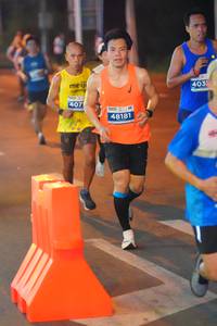 BIB: 403, 407, 48181
                            <button type="button" onclick="openModal(13761179)" class="btn btn-primary btn-sm float-right btn-popup" data-toggle="modal" data-target=".modal-high-quality">
                        <i class="fas fa-shopping-cart"></i> Add to Cart
                    </button>
                                            <button type="button" onclick="isThisMe(13761179, true)" class="btn btn-success btn-sm float-right btn-popup btn-isme hidden" data-toggle="tooltip" data-placement="bottom" title="นี่คือรูปของคุณใช่ไหม คลิกที่นี่เพื่อเอาเข้าอัลบั้ม">
                        <i class="fas fa-plus"></i> Add to album
                    </button>
                    <button type="button" onclick="isThisMe(13761179, false)" class="btn btn-warning btn-sm float-right btn-popup btn-isnotme hidden">
                        <i class="fas fa-ban"></i> Remove from album
                    </button>