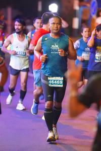 BIB: 202, 2232, 46469
                            <button type="button" onclick="openModal(13777262)" class="btn btn-primary btn-sm float-right btn-popup" data-toggle="modal" data-target=".modal-high-quality">
                        <i class="fas fa-shopping-cart"></i> Add to Cart
                    </button>
                                            <button type="button" onclick="isThisMe(13777262, true)" class="btn btn-success btn-sm float-right btn-popup btn-isme hidden" data-toggle="tooltip" data-placement="bottom" title="นี่คือรูปของคุณใช่ไหม คลิกที่นี่เพื่อเอาเข้าอัลบั้ม">
                        <i class="fas fa-plus"></i> Add to album
                    </button>
                    <button type="button" onclick="isThisMe(13777262, false)" class="btn btn-warning btn-sm float-right btn-popup btn-isnotme hidden">
                        <i class="fas fa-ban"></i> Remove from album
                    </button>