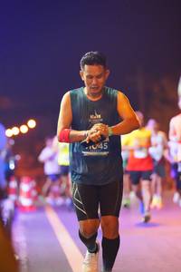 BIB: 1045
                            <button type="button" onclick="openModal(13774153)" class="btn btn-primary btn-sm float-right btn-popup" data-toggle="modal" data-target=".modal-high-quality">
                        <i class="fas fa-shopping-cart"></i> Add to Cart
                    </button>
                                            <button type="button" onclick="isThisMe(13774153, true)" class="btn btn-success btn-sm float-right btn-popup btn-isme hidden" data-toggle="tooltip" data-placement="bottom" title="นี่คือรูปของคุณใช่ไหม คลิกที่นี่เพื่อเอาเข้าอัลบั้ม">
                        <i class="fas fa-plus"></i> Add to album
                    </button>
                    <button type="button" onclick="isThisMe(13774153, false)" class="btn btn-warning btn-sm float-right btn-popup btn-isnotme hidden">
                        <i class="fas fa-ban"></i> Remove from album
                    </button>