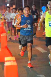 BIB: 41062
                            <button type="button" onclick="openModal(13759317)" class="btn btn-primary btn-sm float-right btn-popup" data-toggle="modal" data-target=".modal-high-quality">
                        <i class="fas fa-shopping-cart"></i> Add to Cart
                    </button>
                                            <button type="button" onclick="isThisMe(13759317, true)" class="btn btn-success btn-sm float-right btn-popup btn-isme hidden" data-toggle="tooltip" data-placement="bottom" title="นี่คือรูปของคุณใช่ไหม คลิกที่นี่เพื่อเอาเข้าอัลบั้ม">
                        <i class="fas fa-plus"></i> Add to album
                    </button>
                    <button type="button" onclick="isThisMe(13759317, false)" class="btn btn-warning btn-sm float-right btn-popup btn-isnotme hidden">
                        <i class="fas fa-ban"></i> Remove from album
                    </button>