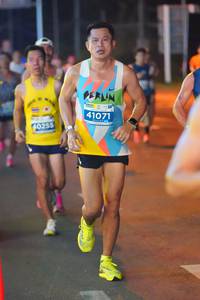 BIB: 41071, 0255
                            <button type="button" onclick="openModal(13760472)" class="btn btn-primary btn-sm float-right btn-popup" data-toggle="modal" data-target=".modal-high-quality">
                        <i class="fas fa-shopping-cart"></i> Add to Cart
                    </button>
                                            <button type="button" onclick="isThisMe(13760472, true)" class="btn btn-success btn-sm float-right btn-popup btn-isme hidden" data-toggle="tooltip" data-placement="bottom" title="นี่คือรูปของคุณใช่ไหม คลิกที่นี่เพื่อเอาเข้าอัลบั้ม">
                        <i class="fas fa-plus"></i> Add to album
                    </button>
                    <button type="button" onclick="isThisMe(13760472, false)" class="btn btn-warning btn-sm float-right btn-popup btn-isnotme hidden">
                        <i class="fas fa-ban"></i> Remove from album
                    </button>