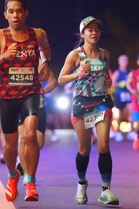 BIB: 42548, 42750
                            <button type="button" onclick="openModal(13773991)" class="btn btn-primary btn-sm float-right btn-popup" data-toggle="modal" data-target=".modal-high-quality">
                        <i class="fas fa-shopping-cart"></i> Add to Cart
                    </button>
                                            <button type="button" onclick="isThisMe(13773991, true)" class="btn btn-success btn-sm float-right btn-popup btn-isme hidden" data-toggle="tooltip" data-placement="bottom" title="นี่คือรูปของคุณใช่ไหม คลิกที่นี่เพื่อเอาเข้าอัลบั้ม">
                        <i class="fas fa-plus"></i> Add to album
                    </button>
                    <button type="button" onclick="isThisMe(13773991, false)" class="btn btn-warning btn-sm float-right btn-popup btn-isnotme hidden">
                        <i class="fas fa-ban"></i> Remove from album
                    </button>