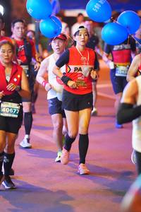 BIB: 40677
                            <button type="button" onclick="openModal(13775443)" class="btn btn-primary btn-sm float-right btn-popup" data-toggle="modal" data-target=".modal-high-quality">
                        <i class="fas fa-shopping-cart"></i> Add to Cart
                    </button>
                                            <button type="button" onclick="isThisMe(13775443, true)" class="btn btn-success btn-sm float-right btn-popup btn-isme hidden" data-toggle="tooltip" data-placement="bottom" title="นี่คือรูปของคุณใช่ไหม คลิกที่นี่เพื่อเอาเข้าอัลบั้ม">
                        <i class="fas fa-plus"></i> Add to album
                    </button>
                    <button type="button" onclick="isThisMe(13775443, false)" class="btn btn-warning btn-sm float-right btn-popup btn-isnotme hidden">
                        <i class="fas fa-ban"></i> Remove from album
                    </button>