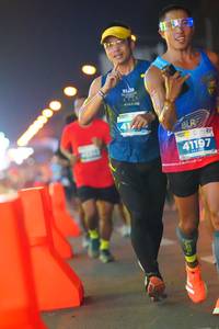 BIB: 41197
                            <button type="button" onclick="openModal(13763963)" class="btn btn-primary btn-sm float-right btn-popup" data-toggle="modal" data-target=".modal-high-quality">
                        <i class="fas fa-shopping-cart"></i> Add to Cart
                    </button>
                                            <button type="button" onclick="isThisMe(13763963, true)" class="btn btn-success btn-sm float-right btn-popup btn-isme hidden" data-toggle="tooltip" data-placement="bottom" title="นี่คือรูปของคุณใช่ไหม คลิกที่นี่เพื่อเอาเข้าอัลบั้ม">
                        <i class="fas fa-plus"></i> Add to album
                    </button>
                    <button type="button" onclick="isThisMe(13763963, false)" class="btn btn-warning btn-sm float-right btn-popup btn-isnotme hidden">
                        <i class="fas fa-ban"></i> Remove from album
                    </button>