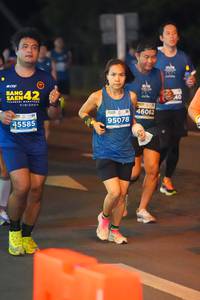 BIB: 242, 46062, 95078, 45585
                            <button type="button" onclick="openModal(13721050)" class="btn btn-primary btn-sm float-right btn-popup" data-toggle="modal" data-target=".modal-high-quality">
                        <i class="fas fa-shopping-cart"></i> Add to Cart
                    </button>
                                            <button type="button" onclick="isThisMe(13721050, true)" class="btn btn-success btn-sm float-right btn-popup btn-isme hidden" data-toggle="tooltip" data-placement="bottom" title="นี่คือรูปของคุณใช่ไหม คลิกที่นี่เพื่อเอาเข้าอัลบั้ม">
                        <i class="fas fa-plus"></i> Add to album
                    </button>
                    <button type="button" onclick="isThisMe(13721050, false)" class="btn btn-warning btn-sm float-right btn-popup btn-isnotme hidden">
                        <i class="fas fa-ban"></i> Remove from album
                    </button>