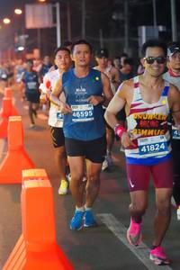 BIB: 46595, 41824
                            <button type="button" onclick="openModal(13762081)" class="btn btn-primary btn-sm float-right btn-popup" data-toggle="modal" data-target=".modal-high-quality">
                        <i class="fas fa-shopping-cart"></i> Add to Cart
                    </button>
                                            <button type="button" onclick="isThisMe(13762081, true)" class="btn btn-success btn-sm float-right btn-popup btn-isme hidden" data-toggle="tooltip" data-placement="bottom" title="นี่คือรูปของคุณใช่ไหม คลิกที่นี่เพื่อเอาเข้าอัลบั้ม">
                        <i class="fas fa-plus"></i> Add to album
                    </button>
                    <button type="button" onclick="isThisMe(13762081, false)" class="btn btn-warning btn-sm float-right btn-popup btn-isnotme hidden">
                        <i class="fas fa-ban"></i> Remove from album
                    </button>