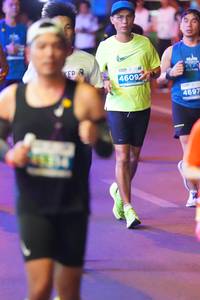 BIB: 46092, 4697
                            <button type="button" onclick="openModal(13777697)" class="btn btn-primary btn-sm float-right btn-popup" data-toggle="modal" data-target=".modal-high-quality">
                        <i class="fas fa-shopping-cart"></i> Add to Cart
                    </button>
                                            <button type="button" onclick="isThisMe(13777697, true)" class="btn btn-success btn-sm float-right btn-popup btn-isme hidden" data-toggle="tooltip" data-placement="bottom" title="นี่คือรูปของคุณใช่ไหม คลิกที่นี่เพื่อเอาเข้าอัลบั้ม">
                        <i class="fas fa-plus"></i> Add to album
                    </button>
                    <button type="button" onclick="isThisMe(13777697, false)" class="btn btn-warning btn-sm float-right btn-popup btn-isnotme hidden">
                        <i class="fas fa-ban"></i> Remove from album
                    </button>