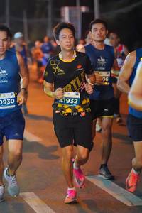 BIB: 0930, 41932
                            <button type="button" onclick="openModal(13761890)" class="btn btn-primary btn-sm float-right btn-popup" data-toggle="modal" data-target=".modal-high-quality">
                        <i class="fas fa-shopping-cart"></i> Add to Cart
                    </button>
                                            <button type="button" onclick="isThisMe(13761890, true)" class="btn btn-success btn-sm float-right btn-popup btn-isme hidden" data-toggle="tooltip" data-placement="bottom" title="นี่คือรูปของคุณใช่ไหม คลิกที่นี่เพื่อเอาเข้าอัลบั้ม">
                        <i class="fas fa-plus"></i> Add to album
                    </button>
                    <button type="button" onclick="isThisMe(13761890, false)" class="btn btn-warning btn-sm float-right btn-popup btn-isnotme hidden">
                        <i class="fas fa-ban"></i> Remove from album
                    </button>