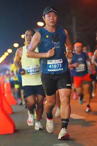 BIB: 41973, 40825
                            <button type="button" onclick="openModal(13766631)" class="btn btn-primary btn-sm float-right btn-popup" data-toggle="modal" data-target=".modal-high-quality">
                        <i class="fas fa-shopping-cart"></i> Add to Cart
                    </button>
                                            <button type="button" onclick="isThisMe(13766631, true)" class="btn btn-success btn-sm float-right btn-popup btn-isme hidden" data-toggle="tooltip" data-placement="bottom" title="นี่คือรูปของคุณใช่ไหม คลิกที่นี่เพื่อเอาเข้าอัลบั้ม">
                        <i class="fas fa-plus"></i> Add to album
                    </button>
                    <button type="button" onclick="isThisMe(13766631, false)" class="btn btn-warning btn-sm float-right btn-popup btn-isnotme hidden">
                        <i class="fas fa-ban"></i> Remove from album
                    </button>