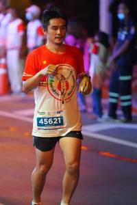 BIB: 45621
                            <button type="button" onclick="openModal(13775863)" class="btn btn-primary btn-sm float-right btn-popup" data-toggle="modal" data-target=".modal-high-quality">
                        <i class="fas fa-shopping-cart"></i> Add to Cart
                    </button>
                                            <button type="button" onclick="isThisMe(13775863, true)" class="btn btn-success btn-sm float-right btn-popup btn-isme hidden" data-toggle="tooltip" data-placement="bottom" title="นี่คือรูปของคุณใช่ไหม คลิกที่นี่เพื่อเอาเข้าอัลบั้ม">
                        <i class="fas fa-plus"></i> Add to album
                    </button>
                    <button type="button" onclick="isThisMe(13775863, false)" class="btn btn-warning btn-sm float-right btn-popup btn-isnotme hidden">
                        <i class="fas fa-ban"></i> Remove from album
                    </button>