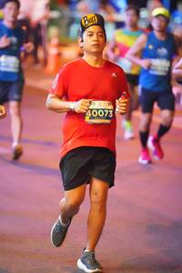 BIB: 40073
                            <button type="button" onclick="openModal(13775650)" class="btn btn-primary btn-sm float-right btn-popup" data-toggle="modal" data-target=".modal-high-quality">
                        <i class="fas fa-shopping-cart"></i> Add to Cart
                    </button>
                                            <button type="button" onclick="isThisMe(13775650, true)" class="btn btn-success btn-sm float-right btn-popup btn-isme hidden" data-toggle="tooltip" data-placement="bottom" title="นี่คือรูปของคุณใช่ไหม คลิกที่นี่เพื่อเอาเข้าอัลบั้ม">
                        <i class="fas fa-plus"></i> Add to album
                    </button>
                    <button type="button" onclick="isThisMe(13775650, false)" class="btn btn-warning btn-sm float-right btn-popup btn-isnotme hidden">
                        <i class="fas fa-ban"></i> Remove from album
                    </button>