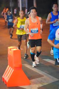 BIB: 40327, 407, 48181
                            <button type="button" onclick="openModal(13761192)" class="btn btn-primary btn-sm float-right btn-popup" data-toggle="modal" data-target=".modal-high-quality">
                        <i class="fas fa-shopping-cart"></i> Add to Cart
                    </button>
                                            <button type="button" onclick="isThisMe(13761192, true)" class="btn btn-success btn-sm float-right btn-popup btn-isme hidden" data-toggle="tooltip" data-placement="bottom" title="นี่คือรูปของคุณใช่ไหม คลิกที่นี่เพื่อเอาเข้าอัลบั้ม">
                        <i class="fas fa-plus"></i> Add to album
                    </button>
                    <button type="button" onclick="isThisMe(13761192, false)" class="btn btn-warning btn-sm float-right btn-popup btn-isnotme hidden">
                        <i class="fas fa-ban"></i> Remove from album
                    </button>