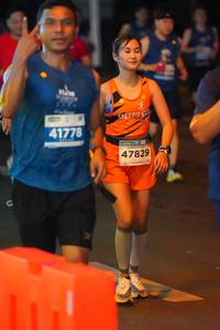 BIB: 41778, 47829
                            <button type="button" onclick="openModal(13721026)" class="btn btn-primary btn-sm float-right btn-popup" data-toggle="modal" data-target=".modal-high-quality">
                        <i class="fas fa-shopping-cart"></i> Add to Cart
                    </button>
                                            <button type="button" onclick="isThisMe(13721026, true)" class="btn btn-success btn-sm float-right btn-popup btn-isme hidden" data-toggle="tooltip" data-placement="bottom" title="นี่คือรูปของคุณใช่ไหม คลิกที่นี่เพื่อเอาเข้าอัลบั้ม">
                        <i class="fas fa-plus"></i> Add to album
                    </button>
                    <button type="button" onclick="isThisMe(13721026, false)" class="btn btn-warning btn-sm float-right btn-popup btn-isnotme hidden">
                        <i class="fas fa-ban"></i> Remove from album
                    </button>