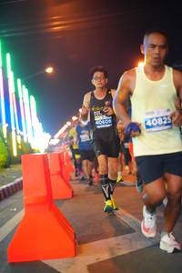 BIB: 40608, 40825
                            <button type="button" onclick="openModal(13766715)" class="btn btn-primary btn-sm float-right btn-popup" data-toggle="modal" data-target=".modal-high-quality">
                        <i class="fas fa-shopping-cart"></i> Add to Cart
                    </button>
                                            <button type="button" onclick="isThisMe(13766715, true)" class="btn btn-success btn-sm float-right btn-popup btn-isme hidden" data-toggle="tooltip" data-placement="bottom" title="นี่คือรูปของคุณใช่ไหม คลิกที่นี่เพื่อเอาเข้าอัลบั้ม">
                        <i class="fas fa-plus"></i> Add to album
                    </button>
                    <button type="button" onclick="isThisMe(13766715, false)" class="btn btn-warning btn-sm float-right btn-popup btn-isnotme hidden">
                        <i class="fas fa-ban"></i> Remove from album
                    </button>