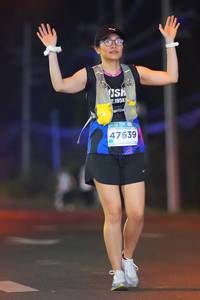 BIB: 2195, 47639
                            <button type="button" onclick="openModal(13720260)" class="btn btn-primary btn-sm float-right btn-popup" data-toggle="modal" data-target=".modal-high-quality">
                        <i class="fas fa-shopping-cart"></i> Add to Cart
                    </button>
                                            <button type="button" onclick="isThisMe(13720260, true)" class="btn btn-success btn-sm float-right btn-popup btn-isme hidden" data-toggle="tooltip" data-placement="bottom" title="นี่คือรูปของคุณใช่ไหม คลิกที่นี่เพื่อเอาเข้าอัลบั้ม">
                        <i class="fas fa-plus"></i> Add to album
                    </button>
                    <button type="button" onclick="isThisMe(13720260, false)" class="btn btn-warning btn-sm float-right btn-popup btn-isnotme hidden">
                        <i class="fas fa-ban"></i> Remove from album
                    </button>