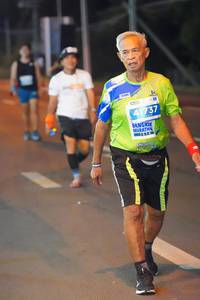 BIB: 41737, 195, 
                            <button type="button" onclick="openModal(13721044)" class="btn btn-primary btn-sm float-right btn-popup" data-toggle="modal" data-target=".modal-high-quality">
                        <i class="fas fa-shopping-cart"></i> Add to Cart
                    </button>
                                            <button type="button" onclick="isThisMe(13721044, true)" class="btn btn-success btn-sm float-right btn-popup btn-isme hidden" data-toggle="tooltip" data-placement="bottom" title="นี่คือรูปของคุณใช่ไหม คลิกที่นี่เพื่อเอาเข้าอัลบั้ม">
                        <i class="fas fa-plus"></i> Add to album
                    </button>
                    <button type="button" onclick="isThisMe(13721044, false)" class="btn btn-warning btn-sm float-right btn-popup btn-isnotme hidden">
                        <i class="fas fa-ban"></i> Remove from album
                    </button>