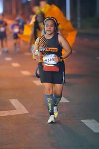 BIB: 4316
                            <button type="button" onclick="openModal(13720626)" class="btn btn-primary btn-sm float-right btn-popup" data-toggle="modal" data-target=".modal-high-quality">
                        <i class="fas fa-shopping-cart"></i> Add to Cart
                    </button>
                                            <button type="button" onclick="isThisMe(13720626, true)" class="btn btn-success btn-sm float-right btn-popup btn-isme hidden" data-toggle="tooltip" data-placement="bottom" title="นี่คือรูปของคุณใช่ไหม คลิกที่นี่เพื่อเอาเข้าอัลบั้ม">
                        <i class="fas fa-plus"></i> Add to album
                    </button>
                    <button type="button" onclick="isThisMe(13720626, false)" class="btn btn-warning btn-sm float-right btn-popup btn-isnotme hidden">
                        <i class="fas fa-ban"></i> Remove from album
                    </button>