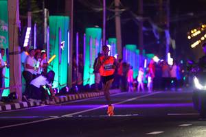 BIB: 76413
                            <button type="button" onclick="openModal(13967109)" class="btn btn-primary btn-sm float-right btn-popup" data-toggle="modal" data-target=".modal-high-quality">
                        <i class="fas fa-shopping-cart"></i> Add to Cart
                    </button>
                                            <button type="button" onclick="isThisMe(13967109, true)" class="btn btn-success btn-sm float-right btn-popup btn-isme hidden" data-toggle="tooltip" data-placement="bottom" title="นี่คือรูปของคุณใช่ไหม คลิกที่นี่เพื่อเอาเข้าอัลบั้ม">
                        <i class="fas fa-plus"></i> Add to album
                    </button>
                    <button type="button" onclick="isThisMe(13967109, false)" class="btn btn-warning btn-sm float-right btn-popup btn-isnotme hidden">
                        <i class="fas fa-ban"></i> Remove from album
                    </button>