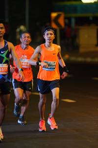 BIB: 5602, 859, 5517
                            <button type="button" onclick="openModal(14069376)" class="btn btn-primary btn-sm float-right btn-popup" data-toggle="modal" data-target=".modal-high-quality">
                        <i class="fas fa-shopping-cart"></i> Add to Cart
                    </button>
                                            <button type="button" onclick="isThisMe(14069376, true)" class="btn btn-success btn-sm float-right btn-popup btn-isme hidden" data-toggle="tooltip" data-placement="bottom" title="นี่คือรูปของคุณใช่ไหม คลิกที่นี่เพื่อเอาเข้าอัลบั้ม">
                        <i class="fas fa-plus"></i> Add to album
                    </button>
                    <button type="button" onclick="isThisMe(14069376, false)" class="btn btn-warning btn-sm float-right btn-popup btn-isnotme hidden">
                        <i class="fas fa-ban"></i> Remove from album
                    </button>