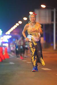 BIB: 042
                            <button type="button" onclick="openModal(13720298)" class="btn btn-primary btn-sm float-right btn-popup" data-toggle="modal" data-target=".modal-high-quality">
                        <i class="fas fa-shopping-cart"></i> Add to Cart
                    </button>
                                            <button type="button" onclick="isThisMe(13720298, true)" class="btn btn-success btn-sm float-right btn-popup btn-isme hidden" data-toggle="tooltip" data-placement="bottom" title="นี่คือรูปของคุณใช่ไหม คลิกที่นี่เพื่อเอาเข้าอัลบั้ม">
                        <i class="fas fa-plus"></i> Add to album
                    </button>
                    <button type="button" onclick="isThisMe(13720298, false)" class="btn btn-warning btn-sm float-right btn-popup btn-isnotme hidden">
                        <i class="fas fa-ban"></i> Remove from album
                    </button>