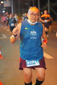 BIB: 2021, 45997
                            <button type="button" onclick="openModal(13721329)" class="btn btn-primary btn-sm float-right btn-popup" data-toggle="modal" data-target=".modal-high-quality">
                        <i class="fas fa-shopping-cart"></i> Add to Cart
                    </button>
                                            <button type="button" onclick="isThisMe(13721329, true)" class="btn btn-success btn-sm float-right btn-popup btn-isme hidden" data-toggle="tooltip" data-placement="bottom" title="นี่คือรูปของคุณใช่ไหม คลิกที่นี่เพื่อเอาเข้าอัลบั้ม">
                        <i class="fas fa-plus"></i> Add to album
                    </button>
                    <button type="button" onclick="isThisMe(13721329, false)" class="btn btn-warning btn-sm float-right btn-popup btn-isnotme hidden">
                        <i class="fas fa-ban"></i> Remove from album
                    </button>