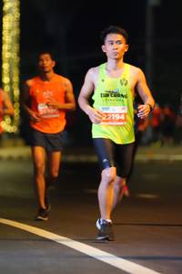 BIB: 22194
                            <button type="button" onclick="openModal(14126552)" class="btn btn-primary btn-sm float-right btn-popup" data-toggle="modal" data-target=".modal-high-quality">
                        <i class="fas fa-shopping-cart"></i> Add to Cart
                    </button>
                                            <button type="button" onclick="isThisMe(14126552, true)" class="btn btn-success btn-sm float-right btn-popup btn-isme hidden" data-toggle="tooltip" data-placement="bottom" title="นี่คือรูปของคุณใช่ไหม คลิกที่นี่เพื่อเอาเข้าอัลบั้ม">
                        <i class="fas fa-plus"></i> Add to album
                    </button>
                    <button type="button" onclick="isThisMe(14126552, false)" class="btn btn-warning btn-sm float-right btn-popup btn-isnotme hidden">
                        <i class="fas fa-ban"></i> Remove from album
                    </button>
