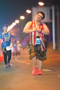 BIB: 502
                            <button type="button" onclick="openModal(13720292)" class="btn btn-primary btn-sm float-right btn-popup" data-toggle="modal" data-target=".modal-high-quality">
                        <i class="fas fa-shopping-cart"></i> Add to Cart
                    </button>
                                            <button type="button" onclick="isThisMe(13720292, true)" class="btn btn-success btn-sm float-right btn-popup btn-isme hidden" data-toggle="tooltip" data-placement="bottom" title="นี่คือรูปของคุณใช่ไหม คลิกที่นี่เพื่อเอาเข้าอัลบั้ม">
                        <i class="fas fa-plus"></i> Add to album
                    </button>
                    <button type="button" onclick="isThisMe(13720292, false)" class="btn btn-warning btn-sm float-right btn-popup btn-isnotme hidden">
                        <i class="fas fa-ban"></i> Remove from album
                    </button>