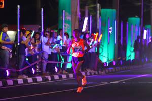 BIB: 76413
                            <button type="button" onclick="openModal(13967389)" class="btn btn-primary btn-sm float-right btn-popup" data-toggle="modal" data-target=".modal-high-quality">
                        <i class="fas fa-shopping-cart"></i> Add to Cart
                    </button>
                                            <button type="button" onclick="isThisMe(13967389, true)" class="btn btn-success btn-sm float-right btn-popup btn-isme hidden" data-toggle="tooltip" data-placement="bottom" title="นี่คือรูปของคุณใช่ไหม คลิกที่นี่เพื่อเอาเข้าอัลบั้ม">
                        <i class="fas fa-plus"></i> Add to album
                    </button>
                    <button type="button" onclick="isThisMe(13967389, false)" class="btn btn-warning btn-sm float-right btn-popup btn-isnotme hidden">
                        <i class="fas fa-ban"></i> Remove from album
                    </button>