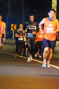 BIB: 7054, 45698, 42813
                            <button type="button" onclick="openModal(13866806)" class="btn btn-primary btn-sm float-right btn-popup" data-toggle="modal" data-target=".modal-high-quality">
                        <i class="fas fa-shopping-cart"></i> Add to Cart
                    </button>
                                            <button type="button" onclick="isThisMe(13866806, true)" class="btn btn-success btn-sm float-right btn-popup btn-isme hidden" data-toggle="tooltip" data-placement="bottom" title="นี่คือรูปของคุณใช่ไหม คลิกที่นี่เพื่อเอาเข้าอัลบั้ม">
                        <i class="fas fa-plus"></i> Add to album
                    </button>
                    <button type="button" onclick="isThisMe(13866806, false)" class="btn btn-warning btn-sm float-right btn-popup btn-isnotme hidden">
                        <i class="fas fa-ban"></i> Remove from album
                    </button>