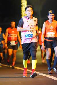 BIB: 42304, 26806
                            <button type="button" onclick="openModal(13917331)" class="btn btn-primary btn-sm float-right btn-popup" data-toggle="modal" data-target=".modal-high-quality">
                        <i class="fas fa-shopping-cart"></i> Add to Cart
                    </button>
                                            <button type="button" onclick="isThisMe(13917331, true)" class="btn btn-success btn-sm float-right btn-popup btn-isme hidden" data-toggle="tooltip" data-placement="bottom" title="นี่คือรูปของคุณใช่ไหม คลิกที่นี่เพื่อเอาเข้าอัลบั้ม">
                        <i class="fas fa-plus"></i> Add to album
                    </button>
                    <button type="button" onclick="isThisMe(13917331, false)" class="btn btn-warning btn-sm float-right btn-popup btn-isnotme hidden">
                        <i class="fas fa-ban"></i> Remove from album
                    </button>