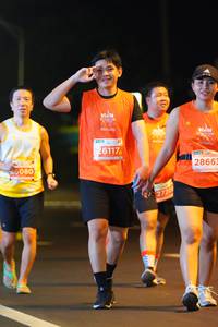 BIB: 26117, 6080, 28663, 2720
                            <button type="button" onclick="openModal(13906624)" class="btn btn-primary btn-sm float-right btn-popup" data-toggle="modal" data-target=".modal-high-quality">
                        <i class="fas fa-shopping-cart"></i> Add to Cart
                    </button>
                                            <button type="button" onclick="isThisMe(13906624, true)" class="btn btn-success btn-sm float-right btn-popup btn-isme hidden" data-toggle="tooltip" data-placement="bottom" title="นี่คือรูปของคุณใช่ไหม คลิกที่นี่เพื่อเอาเข้าอัลบั้ม">
                        <i class="fas fa-plus"></i> Add to album
                    </button>
                    <button type="button" onclick="isThisMe(13906624, false)" class="btn btn-warning btn-sm float-right btn-popup btn-isnotme hidden">
                        <i class="fas fa-ban"></i> Remove from album
                    </button>