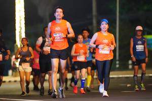 BIB: 2581, 40602, 28458, 22961
                            <button type="button" onclick="openModal(13869000)" class="btn btn-primary btn-sm float-right btn-popup" data-toggle="modal" data-target=".modal-high-quality">
                        <i class="fas fa-shopping-cart"></i> Add to Cart
                    </button>
                                            <button type="button" onclick="isThisMe(13869000, true)" class="btn btn-success btn-sm float-right btn-popup btn-isme hidden" data-toggle="tooltip" data-placement="bottom" title="นี่คือรูปของคุณใช่ไหม คลิกที่นี่เพื่อเอาเข้าอัลบั้ม">
                        <i class="fas fa-plus"></i> Add to album
                    </button>
                    <button type="button" onclick="isThisMe(13869000, false)" class="btn btn-warning btn-sm float-right btn-popup btn-isnotme hidden">
                        <i class="fas fa-ban"></i> Remove from album
                    </button>