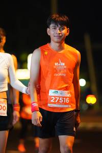 BIB: 202, 27516
                            <button type="button" onclick="openModal(13869068)" class="btn btn-primary btn-sm float-right btn-popup" data-toggle="modal" data-target=".modal-high-quality">
                        <i class="fas fa-shopping-cart"></i> Add to Cart
                    </button>
                                            <button type="button" onclick="isThisMe(13869068, true)" class="btn btn-success btn-sm float-right btn-popup btn-isme hidden" data-toggle="tooltip" data-placement="bottom" title="นี่คือรูปของคุณใช่ไหม คลิกที่นี่เพื่อเอาเข้าอัลบั้ม">
                        <i class="fas fa-plus"></i> Add to album
                    </button>
                    <button type="button" onclick="isThisMe(13869068, false)" class="btn btn-warning btn-sm float-right btn-popup btn-isnotme hidden">
                        <i class="fas fa-ban"></i> Remove from album
                    </button>