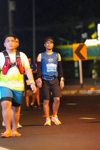 BIB: 95076
                            <button type="button" onclick="openModal(13906298)" class="btn btn-primary btn-sm float-right btn-popup" data-toggle="modal" data-target=".modal-high-quality">
                        <i class="fas fa-shopping-cart"></i> Add to Cart
                    </button>
                                            <button type="button" onclick="isThisMe(13906298, true)" class="btn btn-success btn-sm float-right btn-popup btn-isme hidden" data-toggle="tooltip" data-placement="bottom" title="นี่คือรูปของคุณใช่ไหม คลิกที่นี่เพื่อเอาเข้าอัลบั้ม">
                        <i class="fas fa-plus"></i> Add to album
                    </button>
                    <button type="button" onclick="isThisMe(13906298, false)" class="btn btn-warning btn-sm float-right btn-popup btn-isnotme hidden">
                        <i class="fas fa-ban"></i> Remove from album
                    </button>