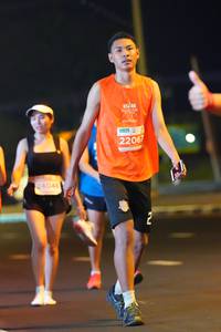 BIB: 22067, 24046
                            <button type="button" onclick="openModal(13891183)" class="btn btn-primary btn-sm float-right btn-popup" data-toggle="modal" data-target=".modal-high-quality">
                        <i class="fas fa-shopping-cart"></i> Add to Cart
                    </button>
                                            <button type="button" onclick="isThisMe(13891183, true)" class="btn btn-success btn-sm float-right btn-popup btn-isme hidden" data-toggle="tooltip" data-placement="bottom" title="นี่คือรูปของคุณใช่ไหม คลิกที่นี่เพื่อเอาเข้าอัลบั้ม">
                        <i class="fas fa-plus"></i> Add to album
                    </button>
                    <button type="button" onclick="isThisMe(13891183, false)" class="btn btn-warning btn-sm float-right btn-popup btn-isnotme hidden">
                        <i class="fas fa-ban"></i> Remove from album
                    </button>
