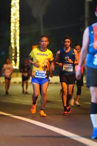 BIB: 43241, 45618
                            <button type="button" onclick="openModal(13916043)" class="btn btn-primary btn-sm float-right btn-popup" data-toggle="modal" data-target=".modal-high-quality">
                        <i class="fas fa-shopping-cart"></i> Add to Cart
                    </button>
                                            <button type="button" onclick="isThisMe(13916043, true)" class="btn btn-success btn-sm float-right btn-popup btn-isme hidden" data-toggle="tooltip" data-placement="bottom" title="นี่คือรูปของคุณใช่ไหม คลิกที่นี่เพื่อเอาเข้าอัลบั้ม">
                        <i class="fas fa-plus"></i> Add to album
                    </button>
                    <button type="button" onclick="isThisMe(13916043, false)" class="btn btn-warning btn-sm float-right btn-popup btn-isnotme hidden">
                        <i class="fas fa-ban"></i> Remove from album
                    </button>