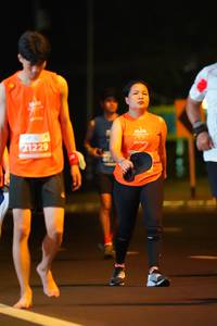 BIB: 21229
                            <button type="button" onclick="openModal(13954333)" class="btn btn-primary btn-sm float-right btn-popup" data-toggle="modal" data-target=".modal-high-quality">
                        <i class="fas fa-shopping-cart"></i> Add to Cart
                    </button>
                                            <button type="button" onclick="isThisMe(13954333, true)" class="btn btn-success btn-sm float-right btn-popup btn-isme hidden" data-toggle="tooltip" data-placement="bottom" title="นี่คือรูปของคุณใช่ไหม คลิกที่นี่เพื่อเอาเข้าอัลบั้ม">
                        <i class="fas fa-plus"></i> Add to album
                    </button>
                    <button type="button" onclick="isThisMe(13954333, false)" class="btn btn-warning btn-sm float-right btn-popup btn-isnotme hidden">
                        <i class="fas fa-ban"></i> Remove from album
                    </button>