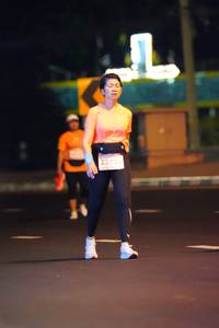 BIB: 2273
                            <button type="button" onclick="openModal(13895114)" class="btn btn-primary btn-sm float-right btn-popup" data-toggle="modal" data-target=".modal-high-quality">
                        <i class="fas fa-shopping-cart"></i> Add to Cart
                    </button>
                                            <button type="button" onclick="isThisMe(13895114, true)" class="btn btn-success btn-sm float-right btn-popup btn-isme hidden" data-toggle="tooltip" data-placement="bottom" title="นี่คือรูปของคุณใช่ไหม คลิกที่นี่เพื่อเอาเข้าอัลบั้ม">
                        <i class="fas fa-plus"></i> Add to album
                    </button>
                    <button type="button" onclick="isThisMe(13895114, false)" class="btn btn-warning btn-sm float-right btn-popup btn-isnotme hidden">
                        <i class="fas fa-ban"></i> Remove from album
                    </button>