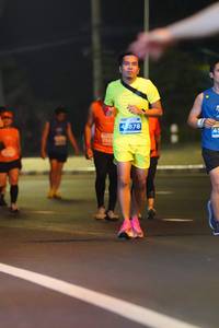 BIB: 878, 256
                            <button type="button" onclick="openModal(13894030)" class="btn btn-primary btn-sm float-right btn-popup" data-toggle="modal" data-target=".modal-high-quality">
                        <i class="fas fa-shopping-cart"></i> Add to Cart
                    </button>
                                            <button type="button" onclick="isThisMe(13894030, true)" class="btn btn-success btn-sm float-right btn-popup btn-isme hidden" data-toggle="tooltip" data-placement="bottom" title="นี่คือรูปของคุณใช่ไหม คลิกที่นี่เพื่อเอาเข้าอัลบั้ม">
                        <i class="fas fa-plus"></i> Add to album
                    </button>
                    <button type="button" onclick="isThisMe(13894030, false)" class="btn btn-warning btn-sm float-right btn-popup btn-isnotme hidden">
                        <i class="fas fa-ban"></i> Remove from album
                    </button>